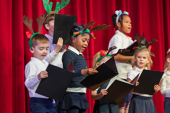 20251209_GraysonSchoolWinterfest-54
