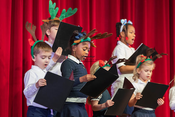 20251209_GraysonSchoolWinterfest-55