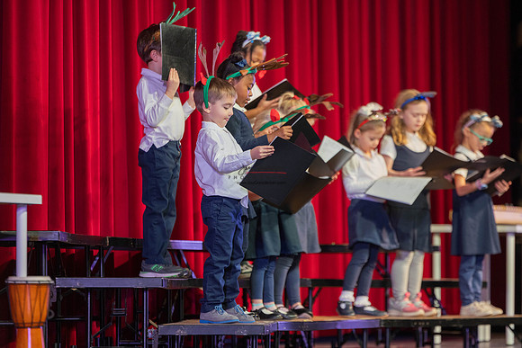 20251209_GraysonSchoolWinterfest-60