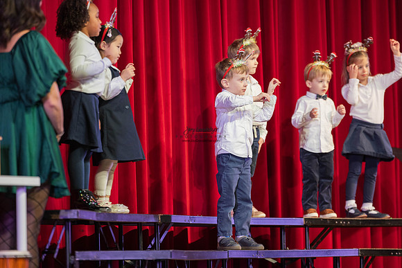 20251209_GraysonSchoolWinterfest-72