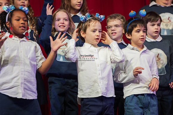 20251209_GraysonSchoolWinterfest-117