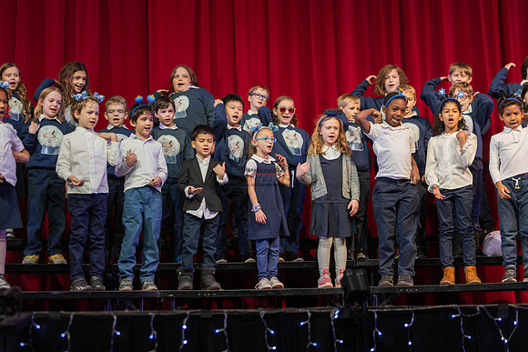 20251209_GraysonSchoolWinterfest-118