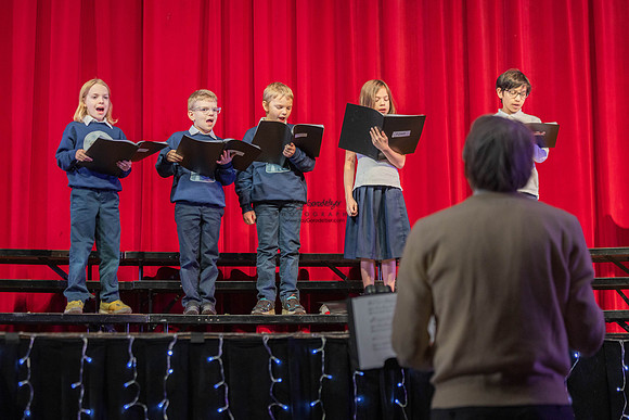 20251209_GraysonSchoolWinterfest-142