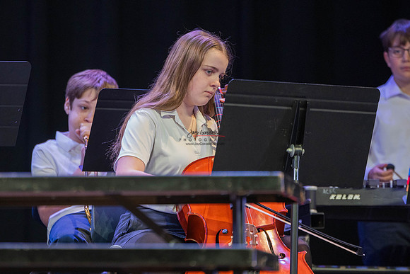 20251209_GraysonSchoolWinterfest-171
