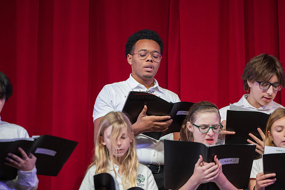 20251209_GraysonSchoolWinterfest-212