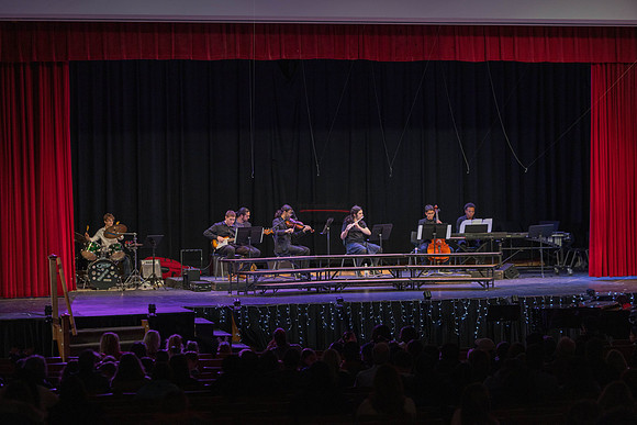 20251209_GraysonSchoolWinterfest-241