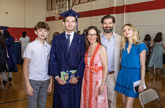 060526 GRAYSON 571