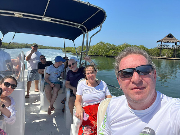 FEB 2023 Las Islas 109