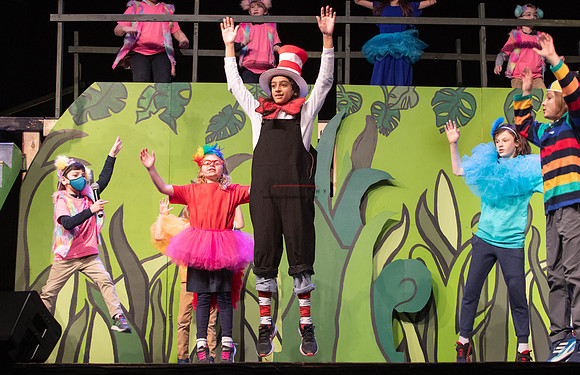 031723 SEUSS 051