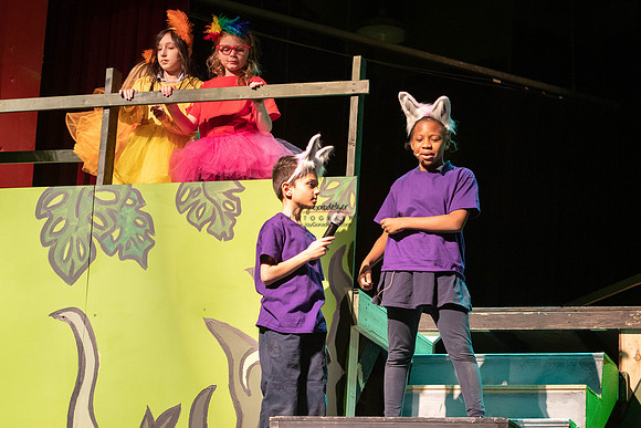 031723 SEUSS 082