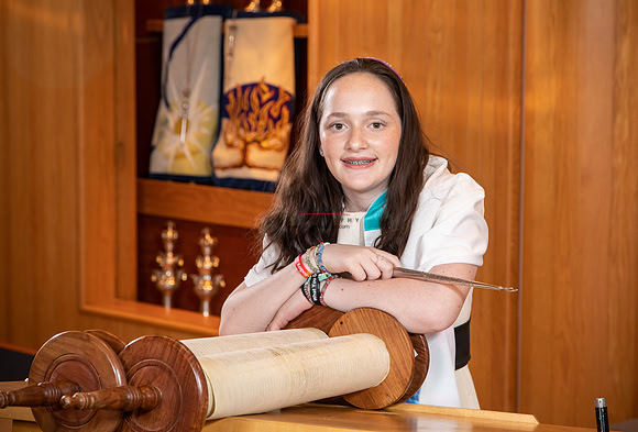 041023 MADDIE 241
