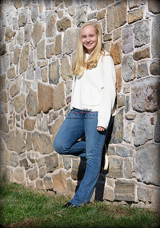 110418 SENIOR 423
