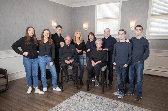 122224 FAMILY 016