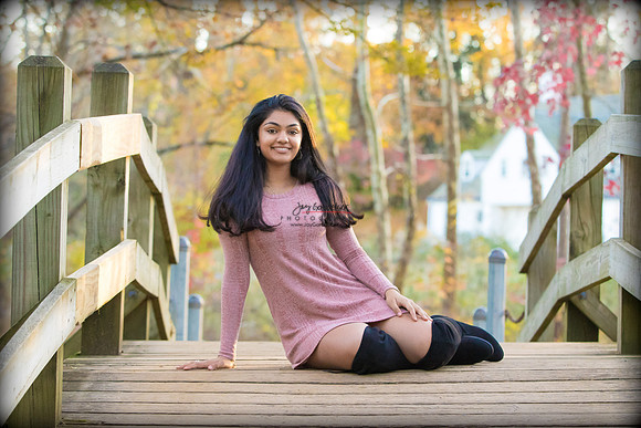 110418 SENIOR 1033