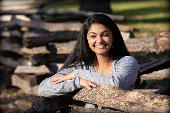 110418 SENIOR 676-Edit
