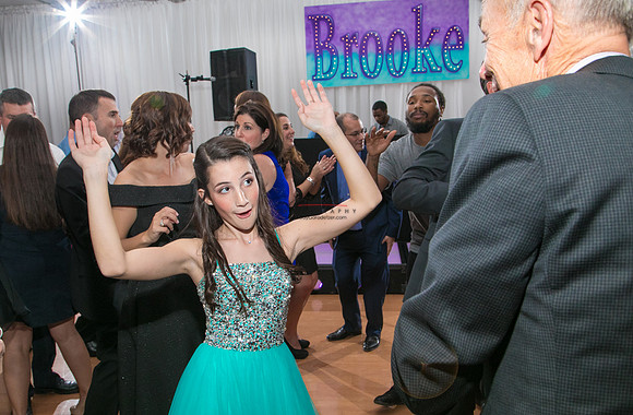 112517 BROOKE 703