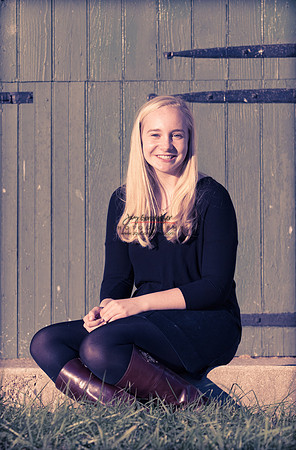 110418 SENIOR 922-3