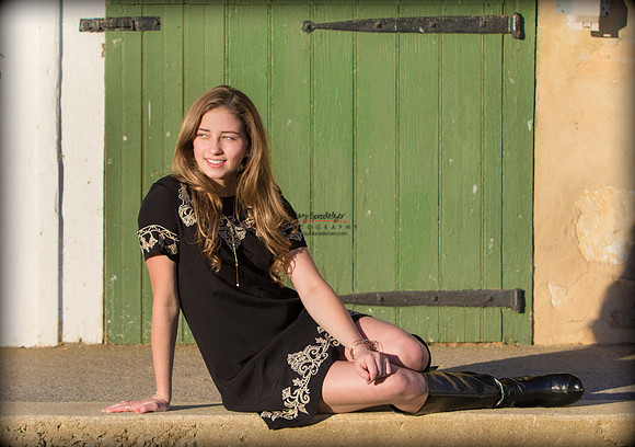 110418 SENIOR 958
