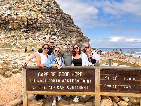 032624 CAPE TOWN 038