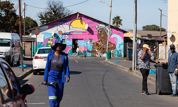 032824 CAPE TOWN 083
