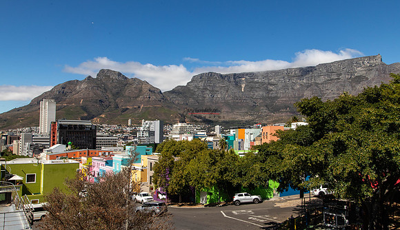 032724 CAPE TOWN 140