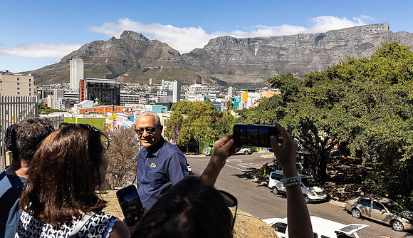 032724 CAPE TOWN 141