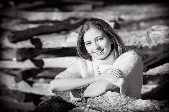 110418 SENIOR 696 BW