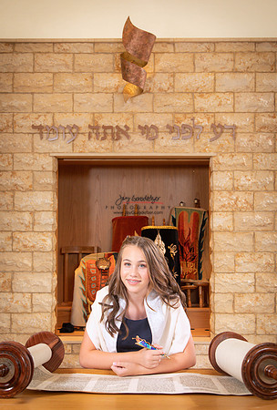 082622 EMILY 023_