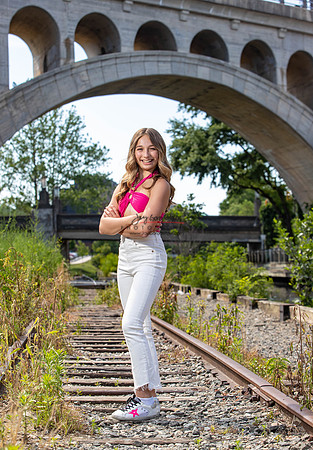 061422 OLIVIA 131