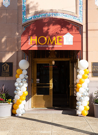 100924 HOME 005