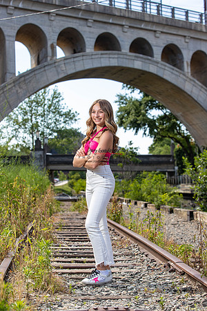 061422 OLIVIA 133