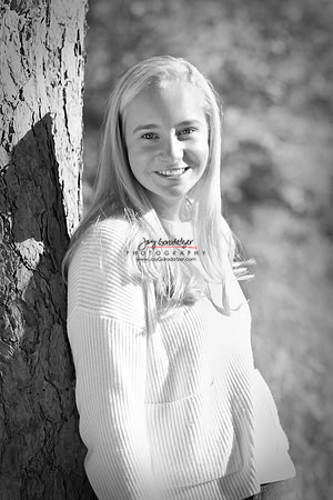 110418 SENIOR 230 BW