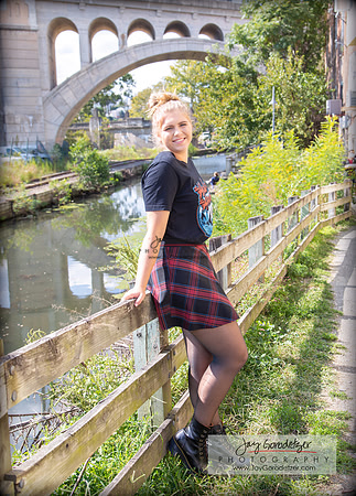 100420 TAYLOR 127-Edit