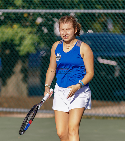 100924Barrack_Tennis-1