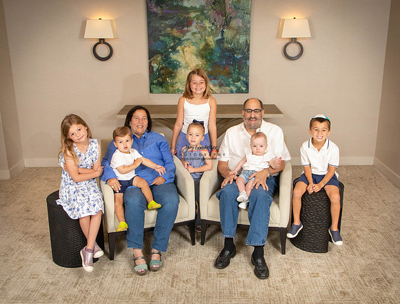 073122 FAMILY 055